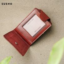 Bi-Fold Button Wallet