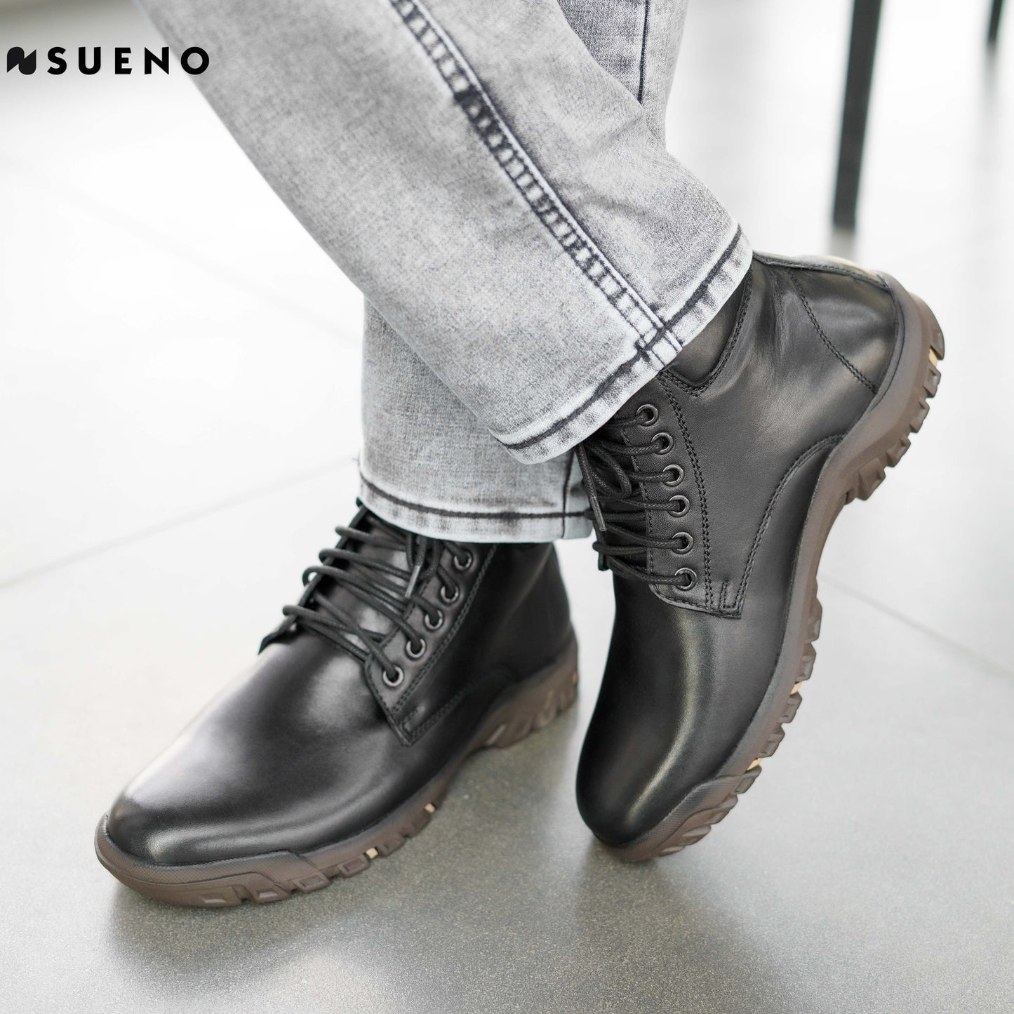 Men's Chukka Boot