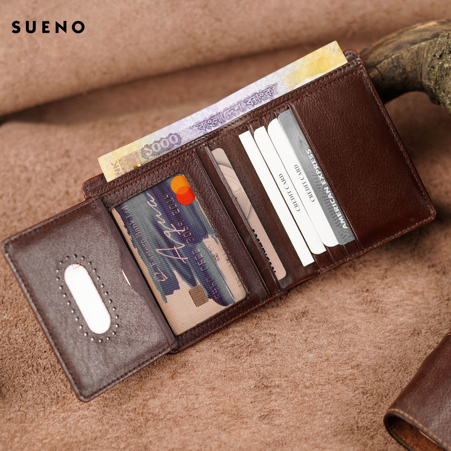 Bi-fold Leather Wallet